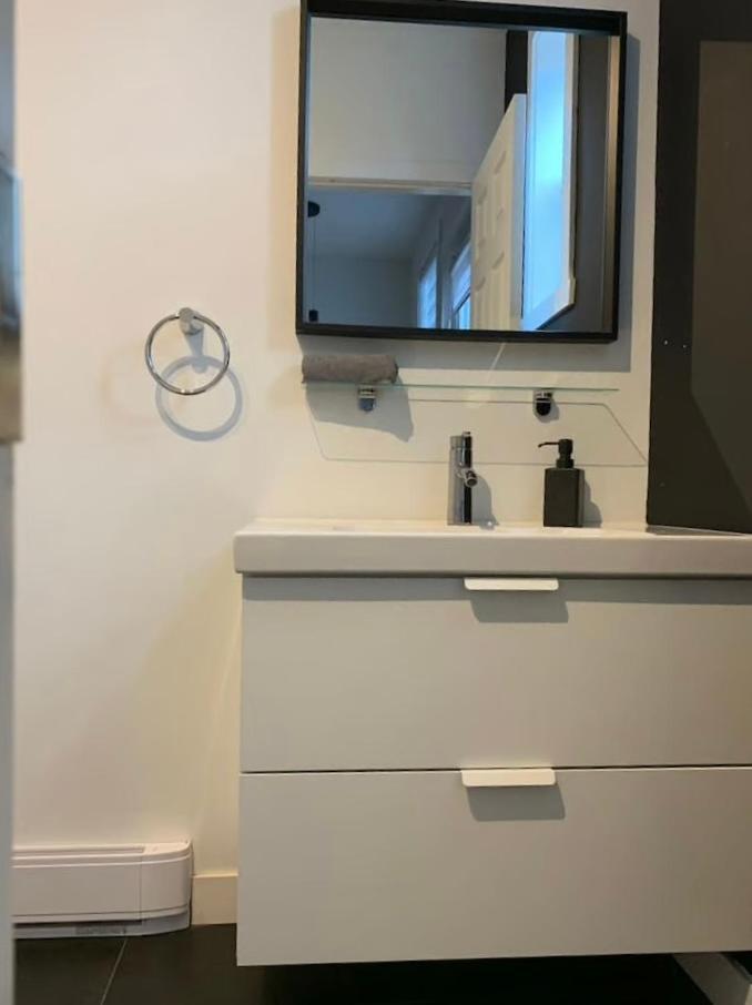 Appartements Le Charme De Limoilou Квебек Екстериор снимка