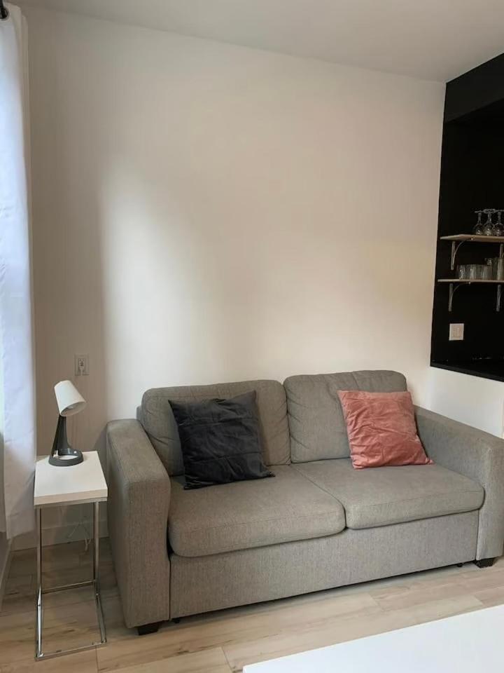 Appartements Le Charme De Limoilou Квебек Екстериор снимка